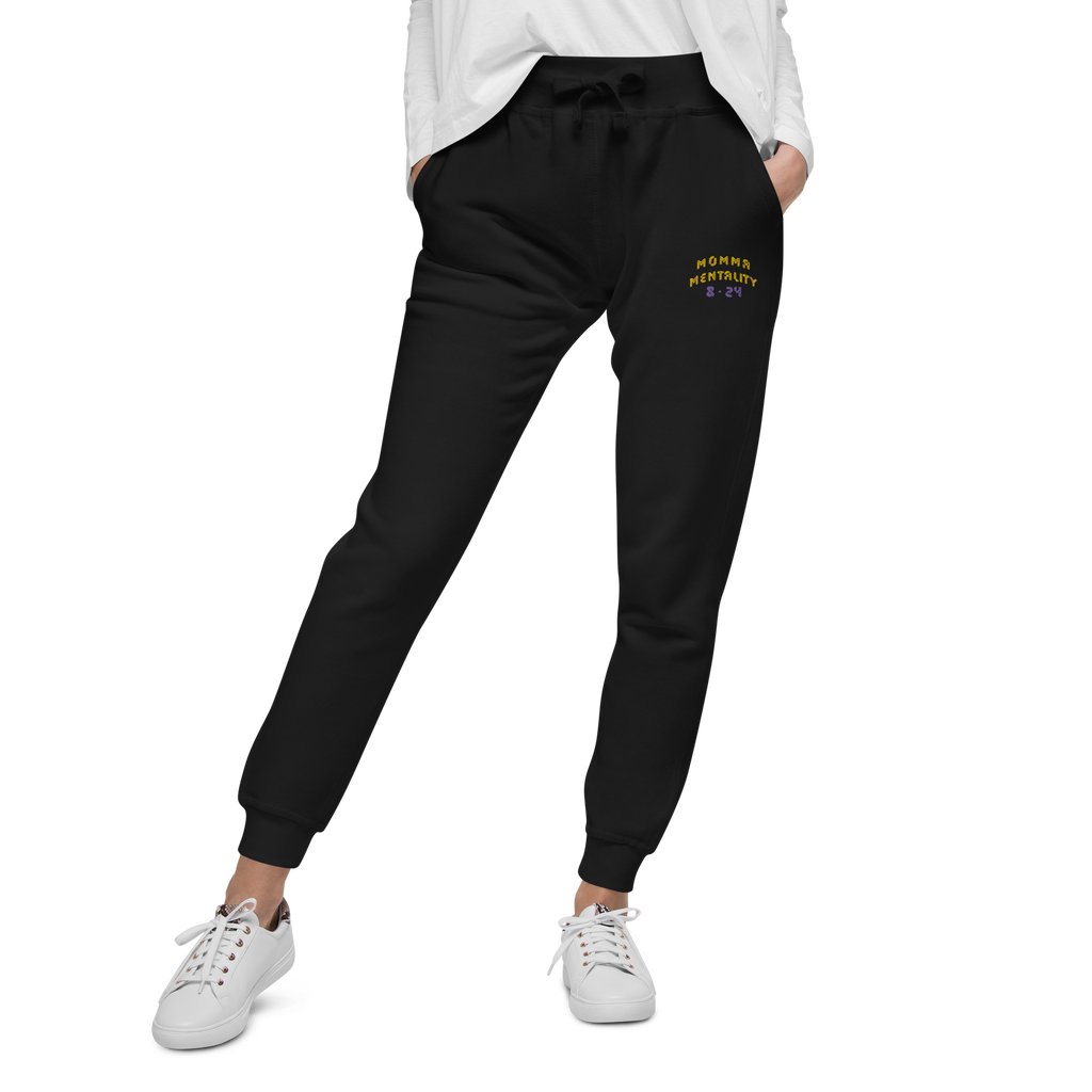 MOMMA MENTALITY SWEATS BLK image 4