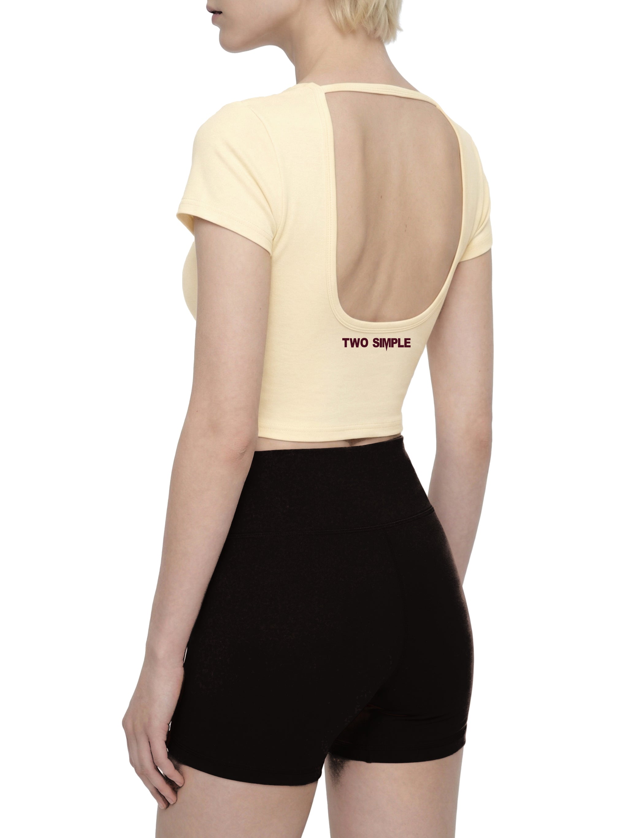 CLOSED-OFF CROP TEE image 4