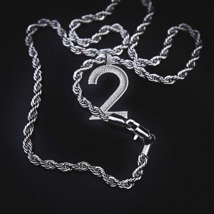 TWO SIMPLE NECKLACE image 2
