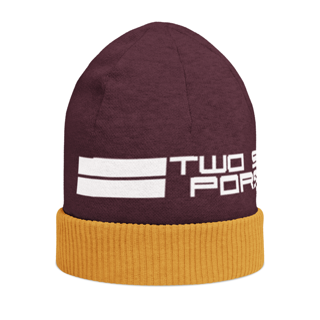 Knitted beanie image 10