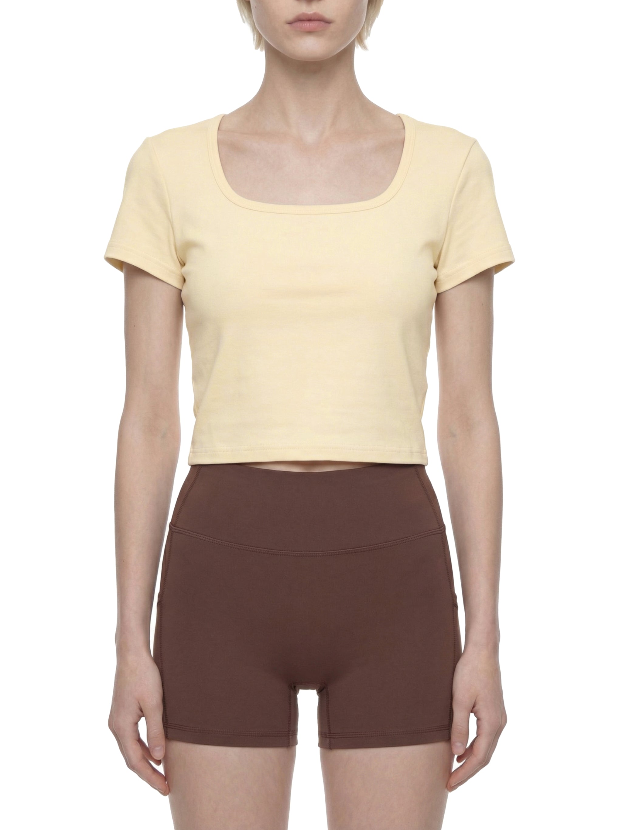 CLOSED-OFF CROP TEE image 2