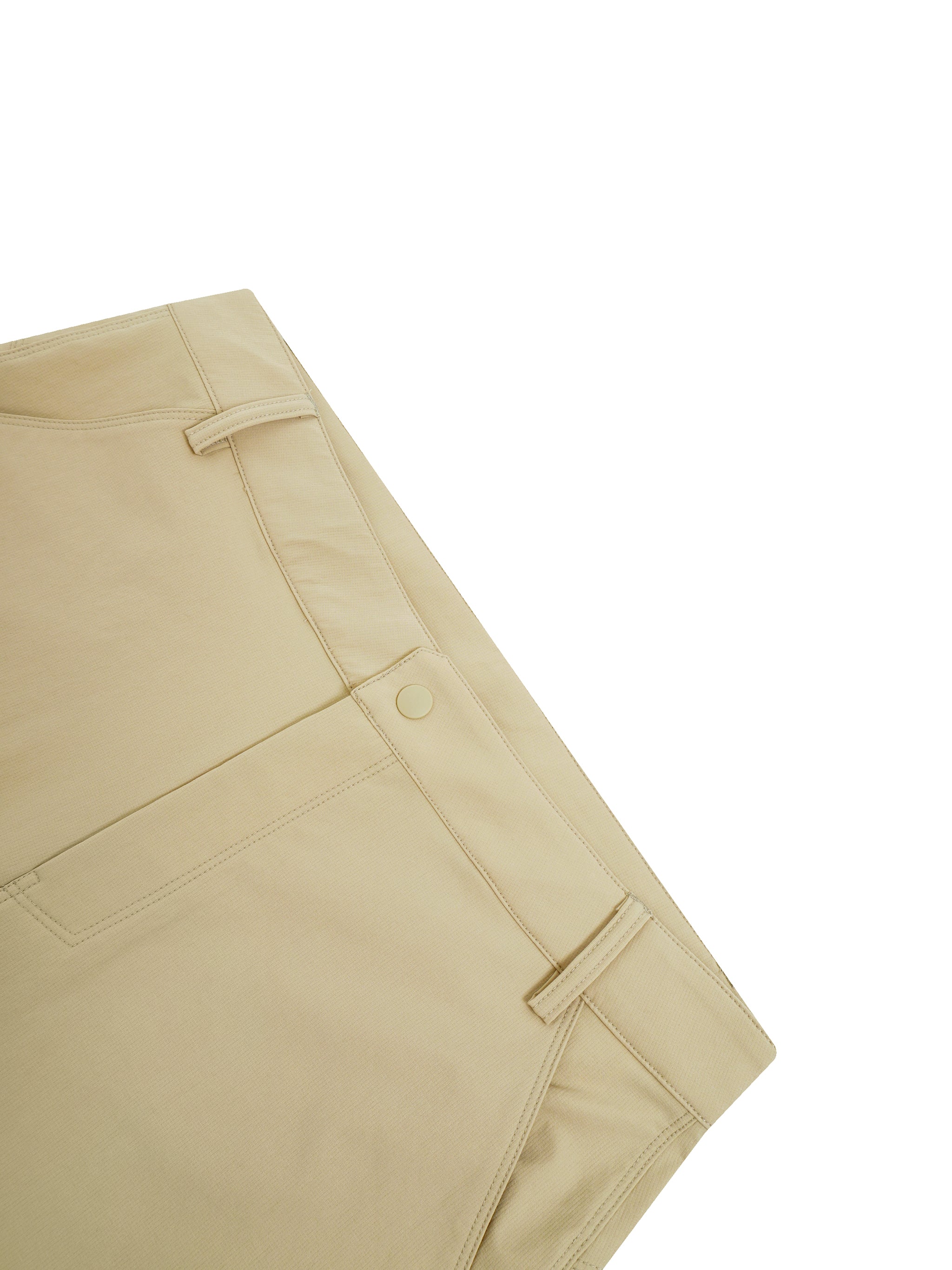 THE SIMPLE CHINOS image 8
