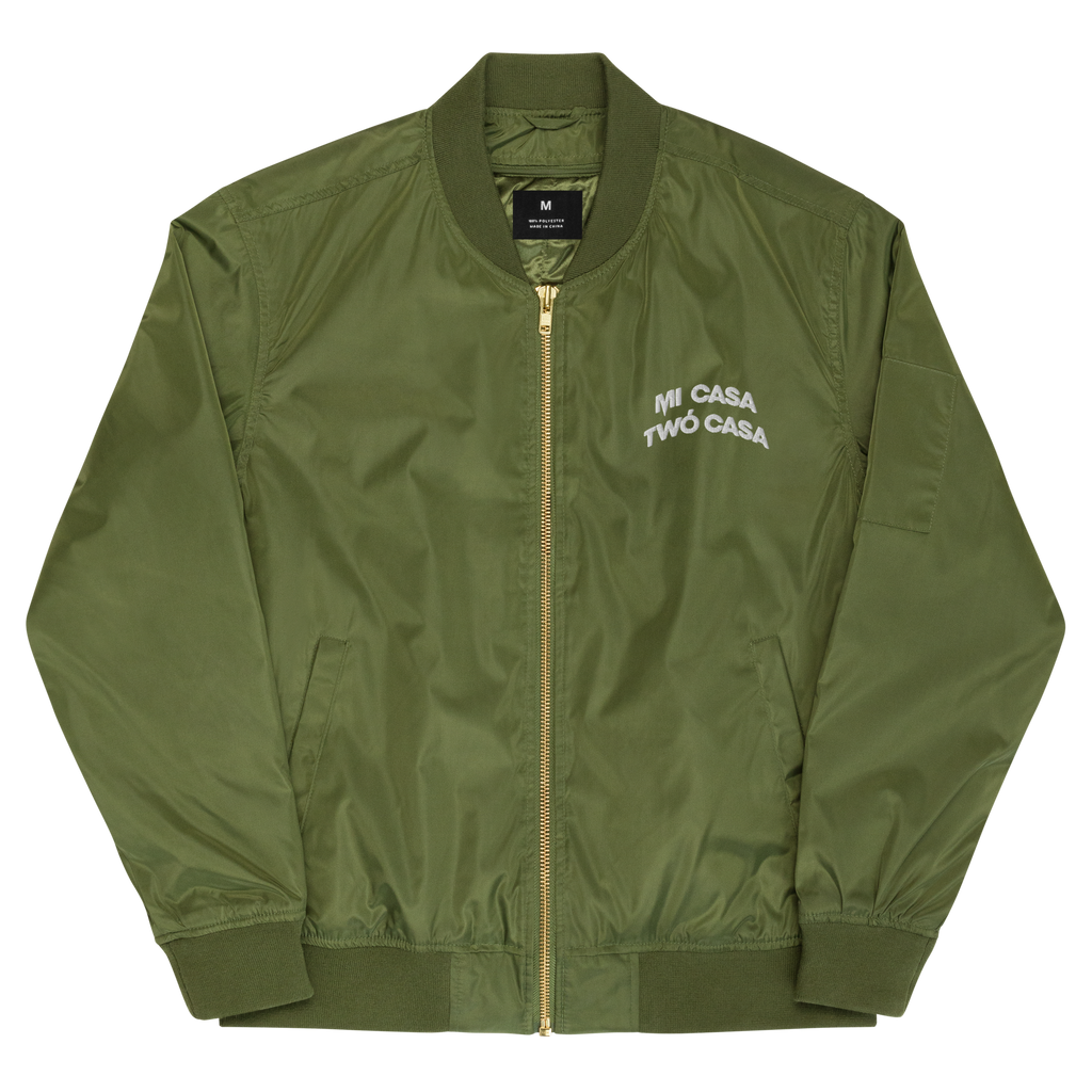 MI CASA BOMBER image 0