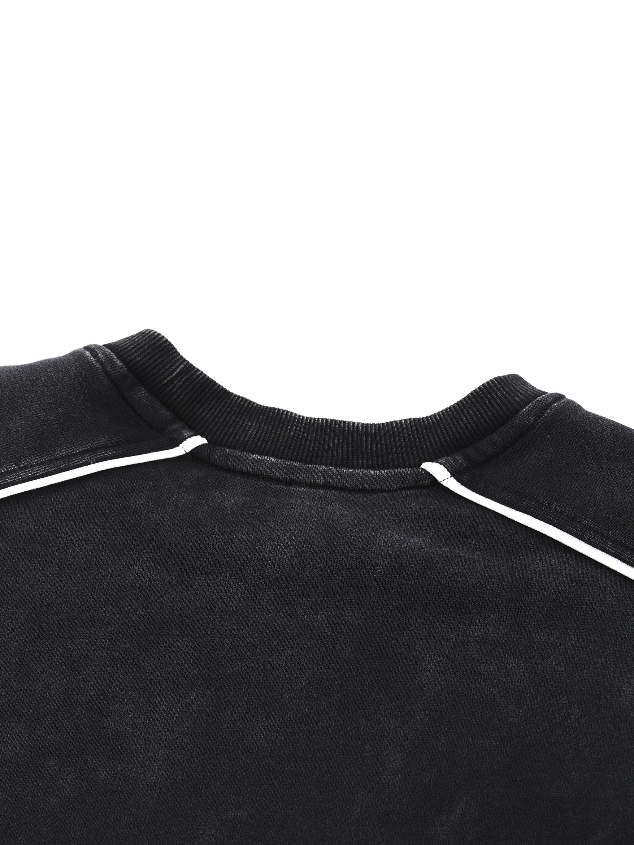CORINTHIAN COLLUM SWEATSHIRT image 4