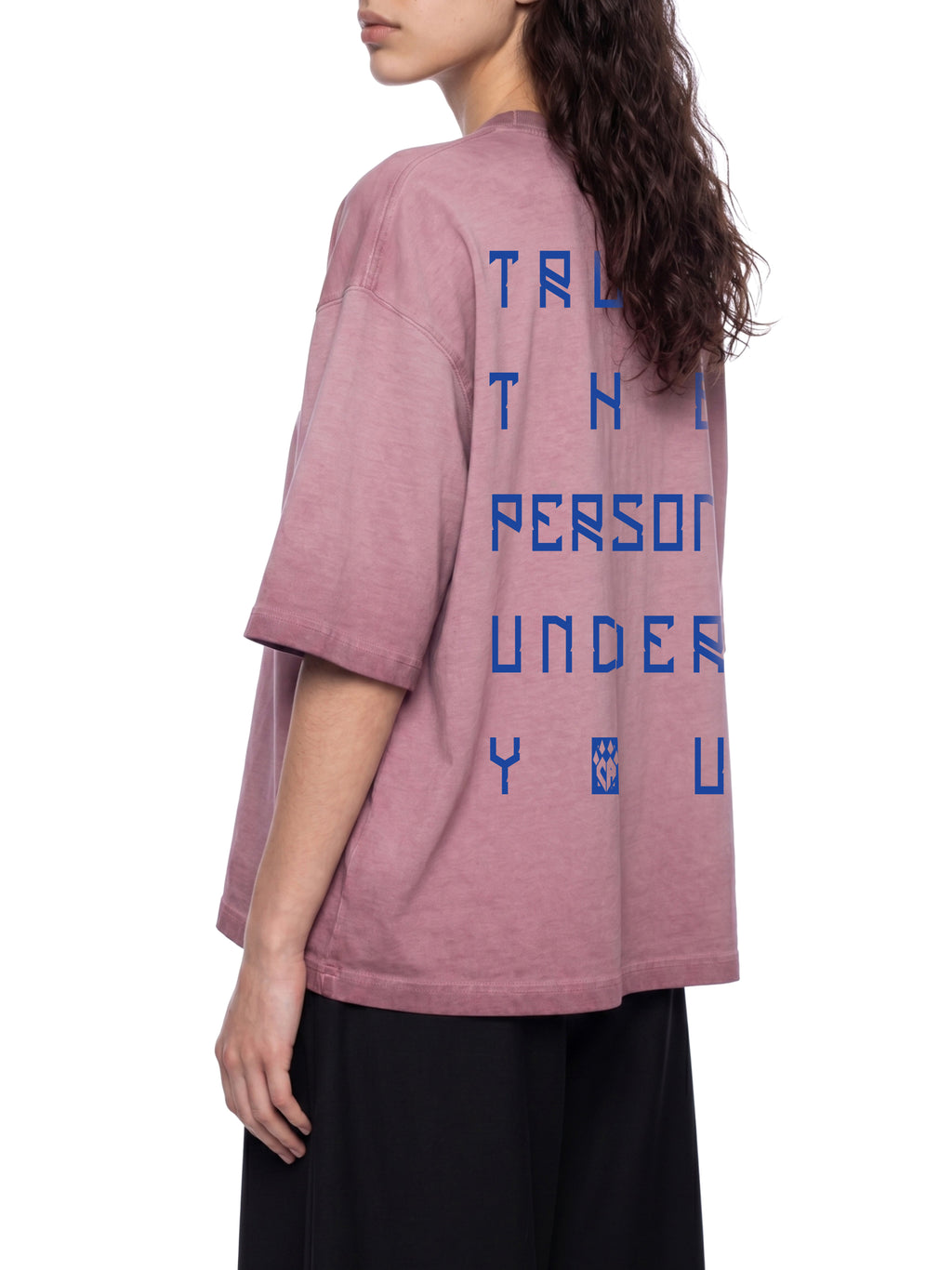 TRUST THEM TEE by FIELD