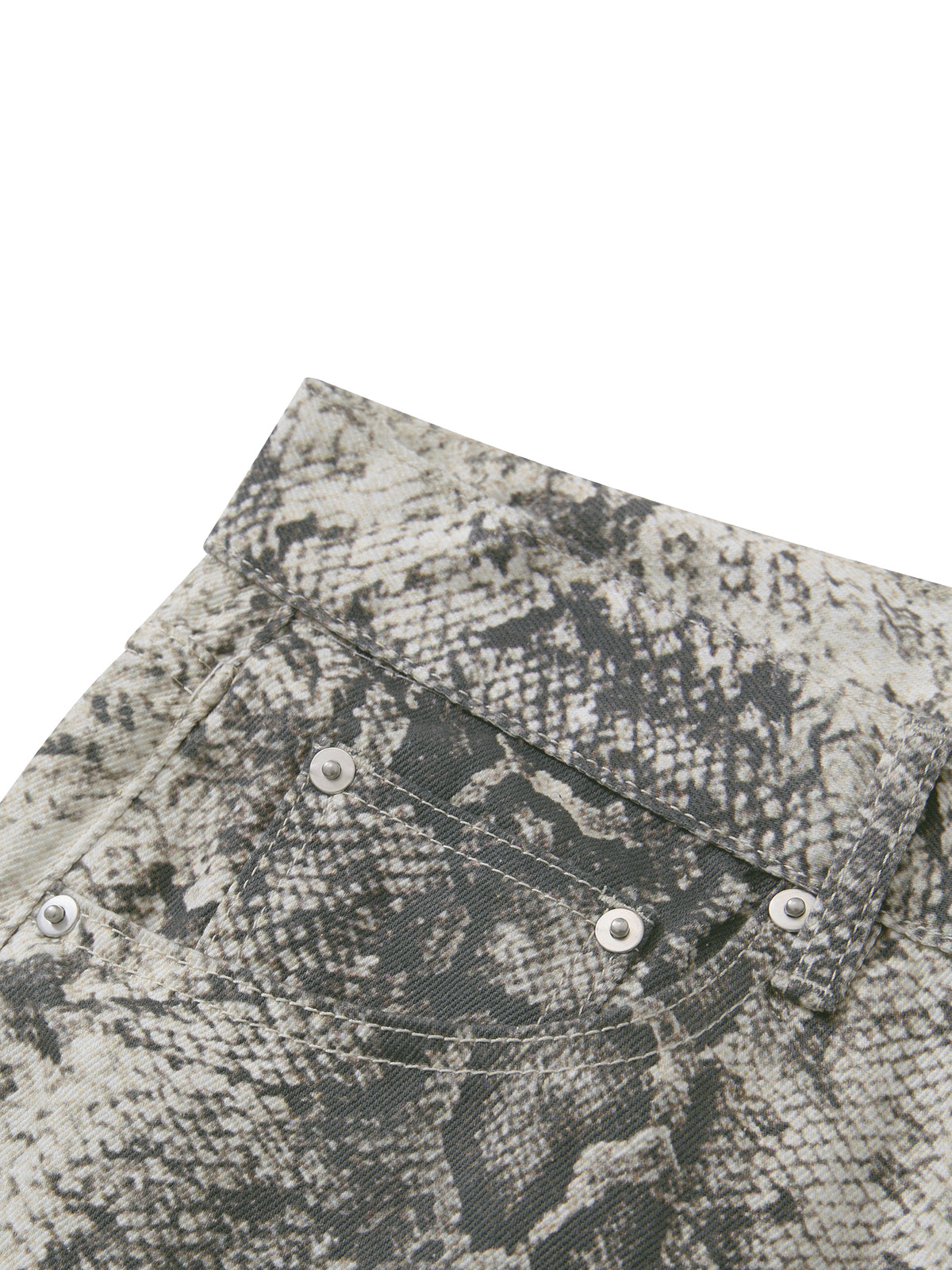 MYTHOS SHORTS