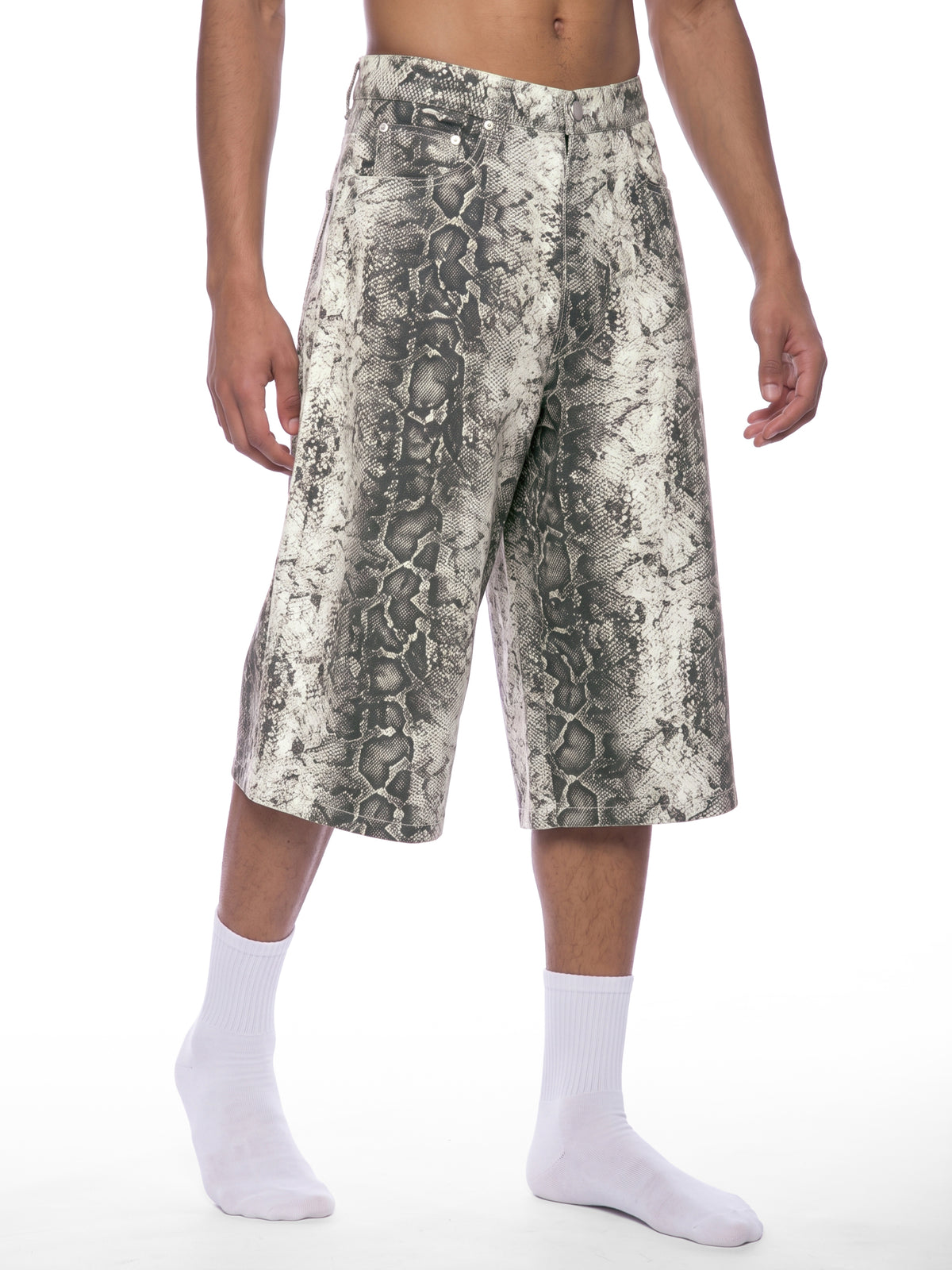 MYTHOS SHORTS
